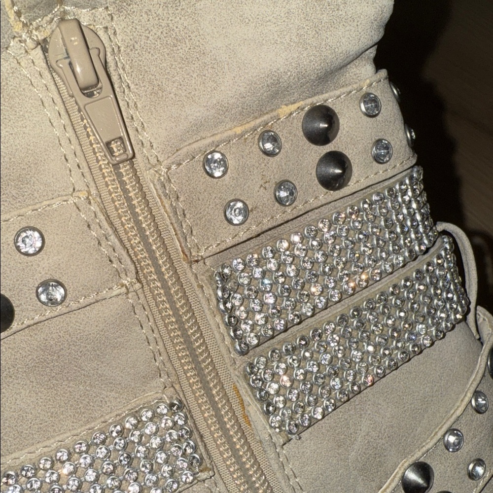 Not Rated beige tan rhinestone bling boots tall size 8 - Picture 7 of 13